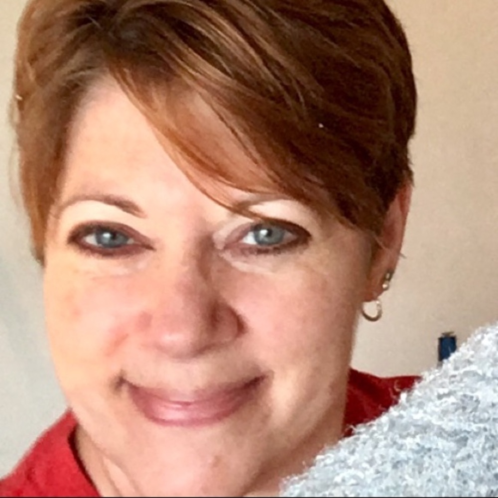 Meet your Posher, Pamela